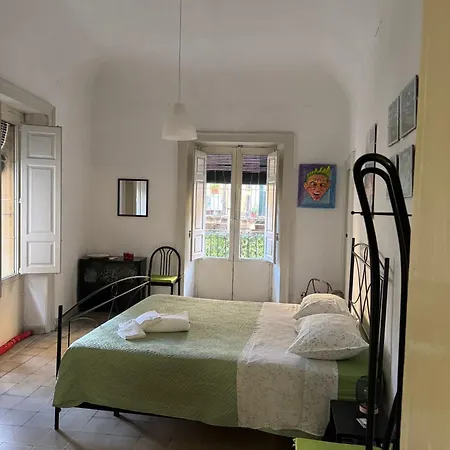 Lägenhet La Segreteria Acireale